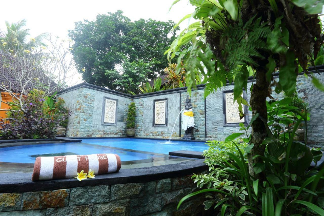 Loka Sari Guest House And Spa Ubud  Exterior photo