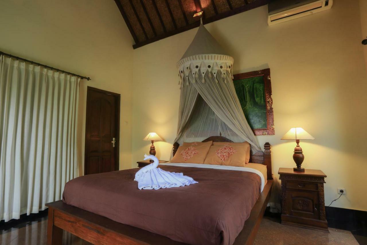 Loka Sari Guest House And Spa Ubud  Exterior photo